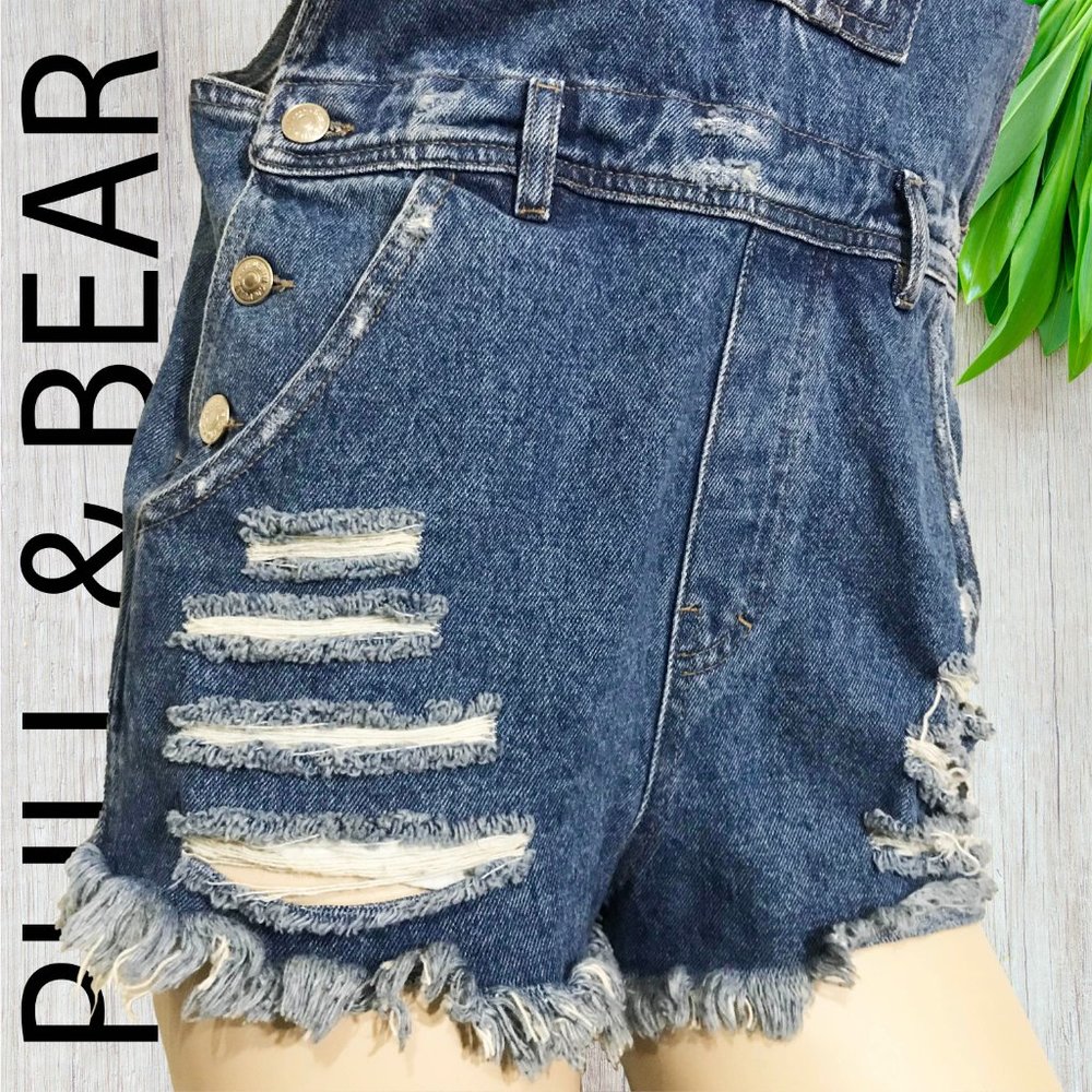 Pull & Bear Women's Overall Denim Jean Shorts NWT - Picture 5 of 7